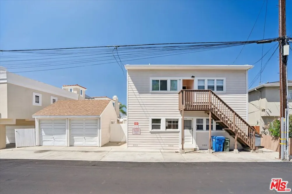 1644 Monterey Boulevard Hermosa Beach, CA 90254