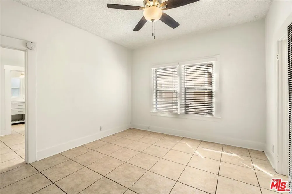 1644 Monterey Boulevard Hermosa Beach, CA 90254