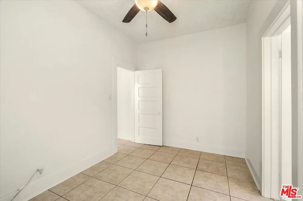 1644 Monterey Boulevard Hermosa Beach, CA 90254