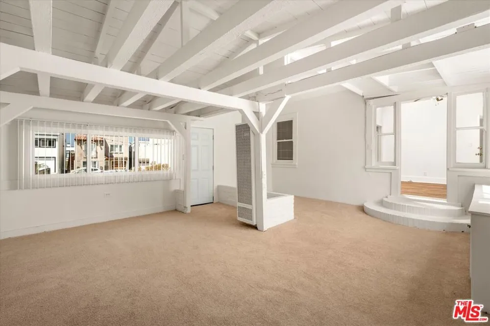 1644 Monterey Boulevard Hermosa Beach, CA 90254