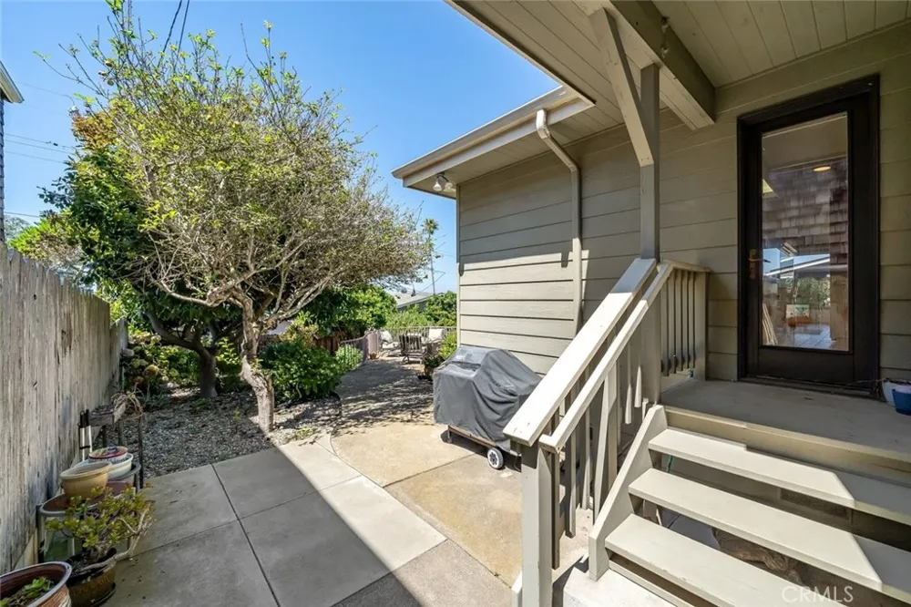 409 Tulare Avenue Morro Bay, CA 93442