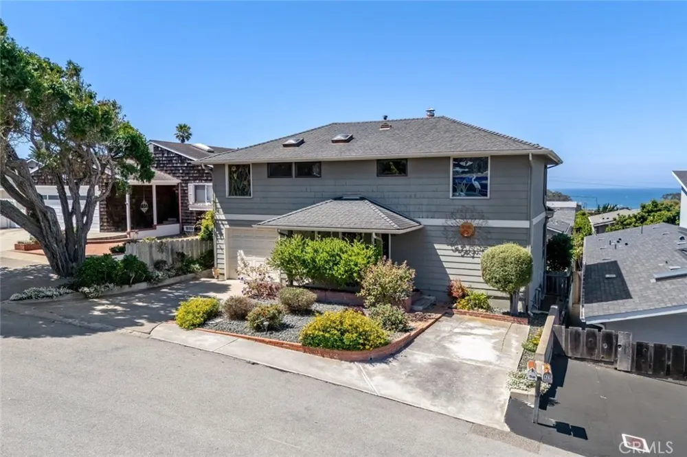 409 Tulare Avenue Morro Bay, CA 93442