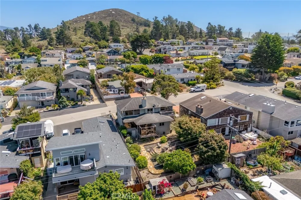 409 Tulare Avenue Morro Bay, CA 93442