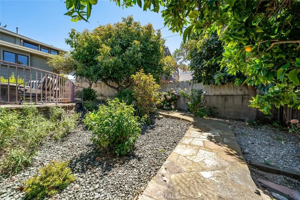409 Tulare Avenue Morro Bay, CA 93442