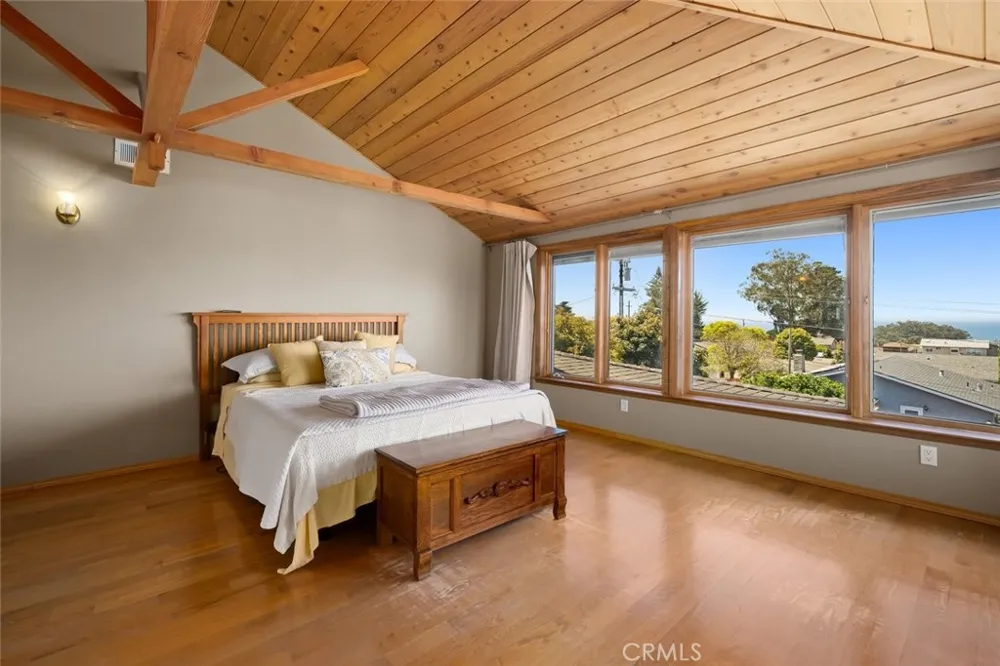 409 Tulare Avenue Morro Bay, CA 93442