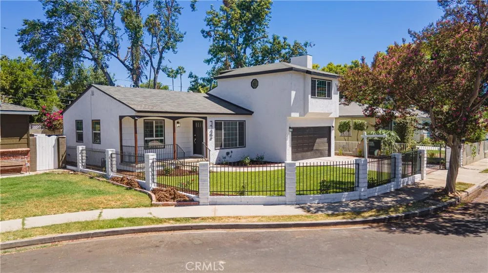 7732 Garden Grove Avenue Reseda, CA 91335