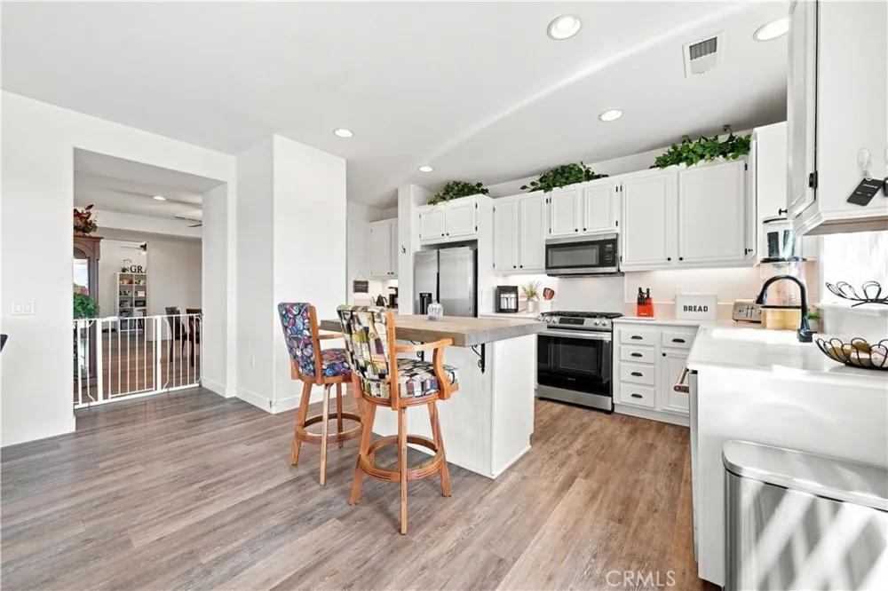 200 Janzen Way Hemet, CA 92545