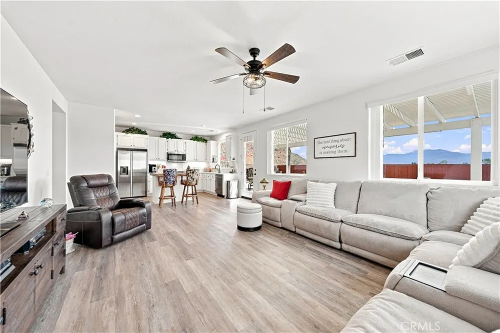 200 Janzen Way Hemet, CA 92545