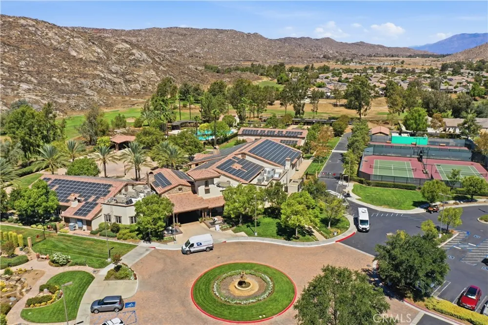 200 Janzen Way Hemet, CA 92545