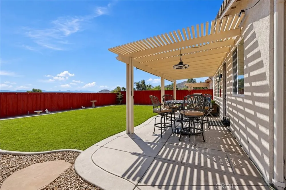 200 Janzen Way Hemet, CA 92545