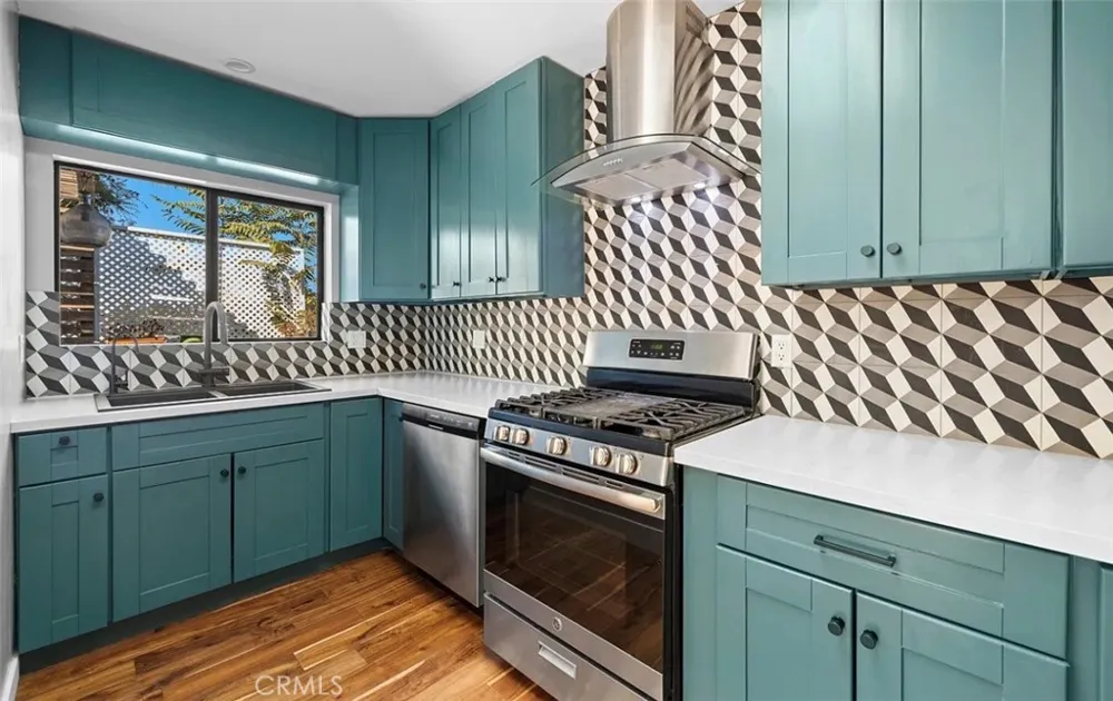 1537 Lakeshore Echo Park, CA 90026