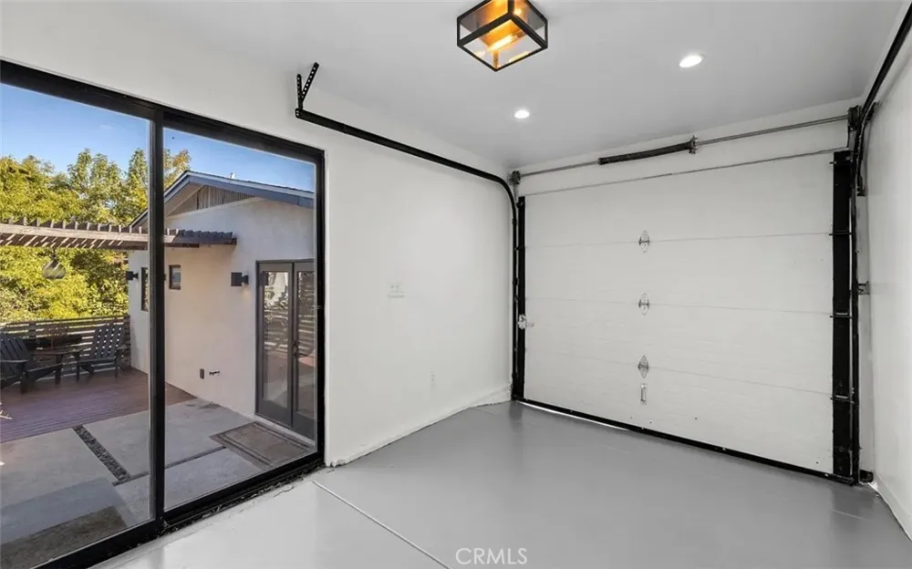 1537 Lakeshore Echo Park, CA 90026