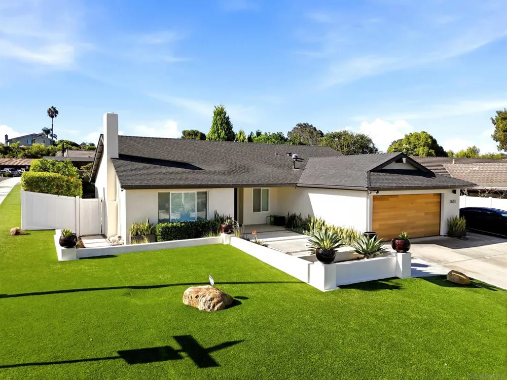 1651 Mapleleaf Encinitas, CA 92024