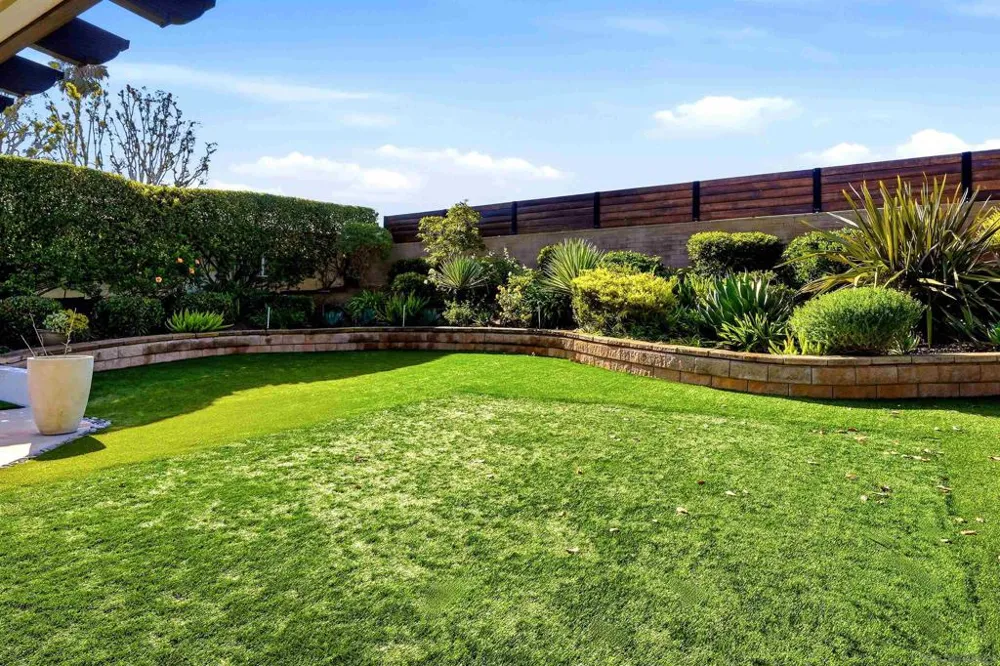 1651 Mapleleaf Encinitas, CA 92024