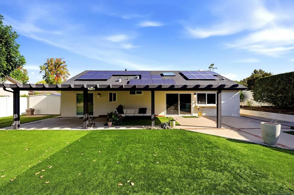 1651 Mapleleaf Encinitas, CA 92024