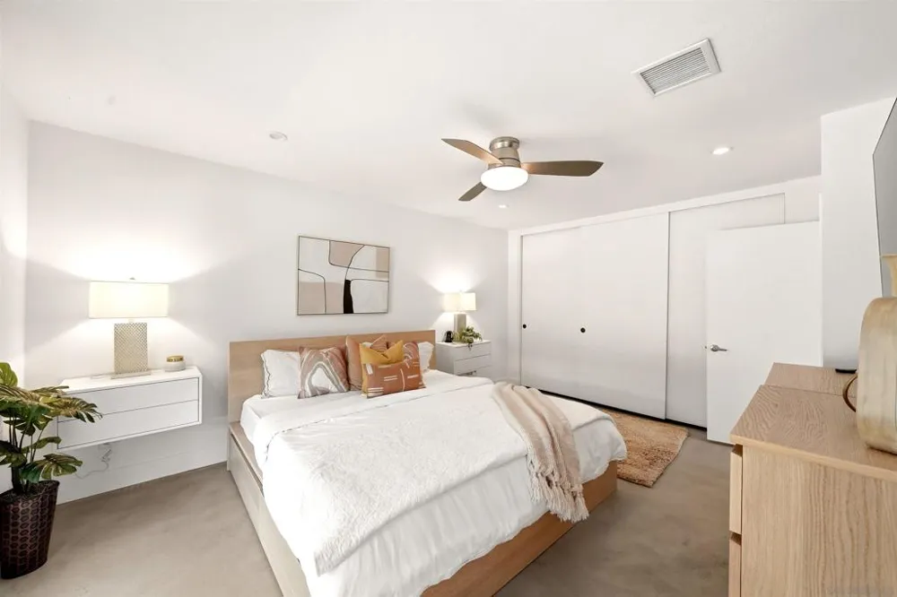 1651 Mapleleaf Encinitas, CA 92024