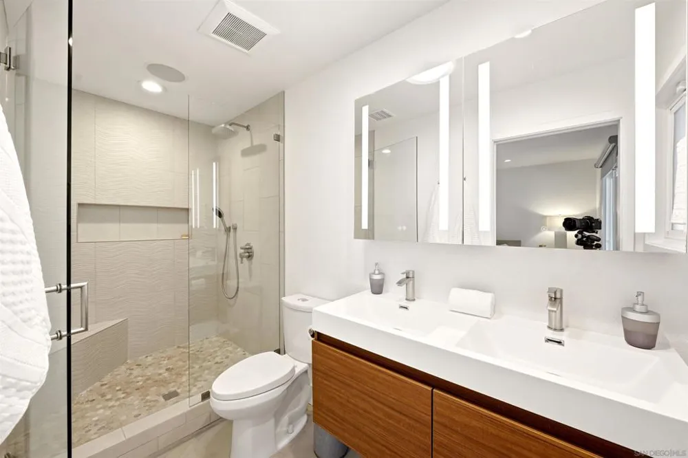 1651 Mapleleaf Encinitas, CA 92024
