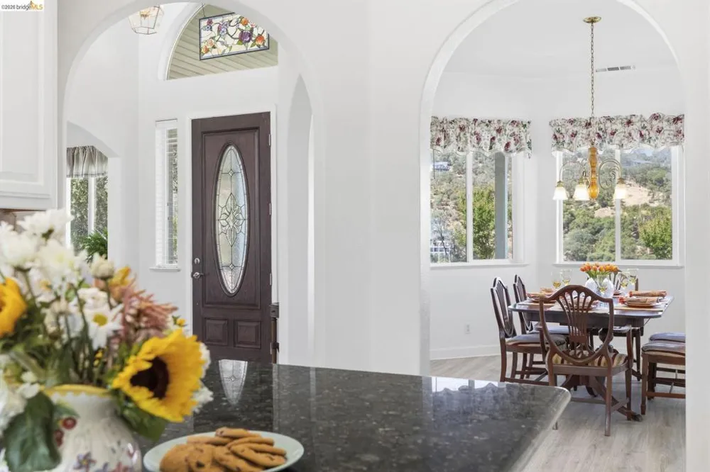 6242 Bluff View Road Copperopolis, CA 95228