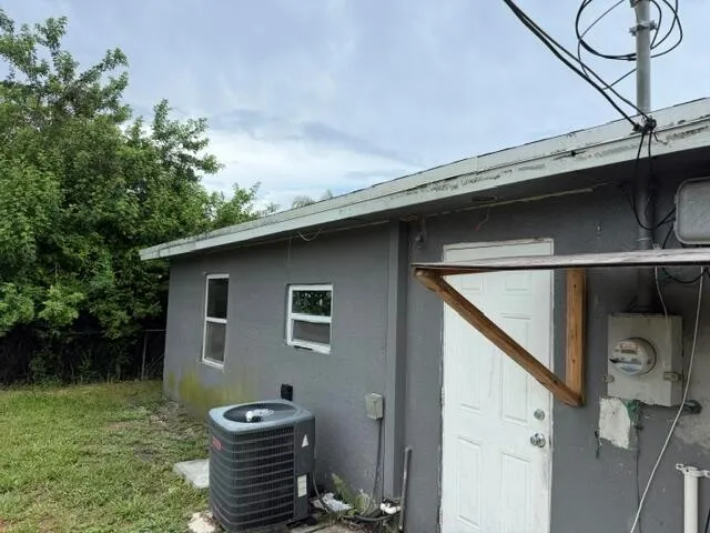 1219 Highland Road Lake Worth, FL 33462