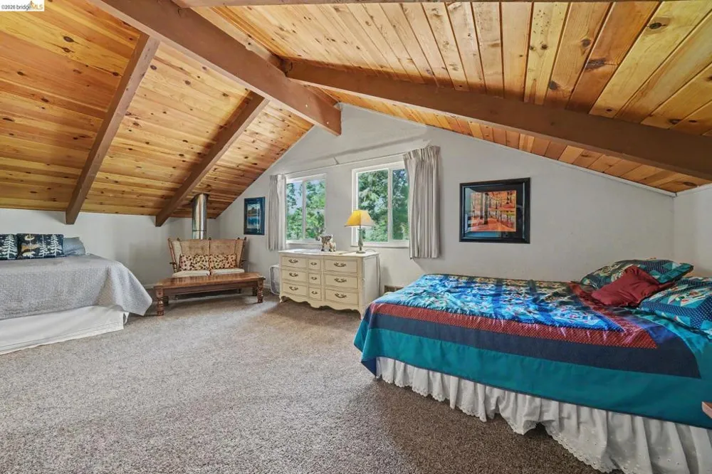 718 Mauna Kea Dr Arnold, CA 95223