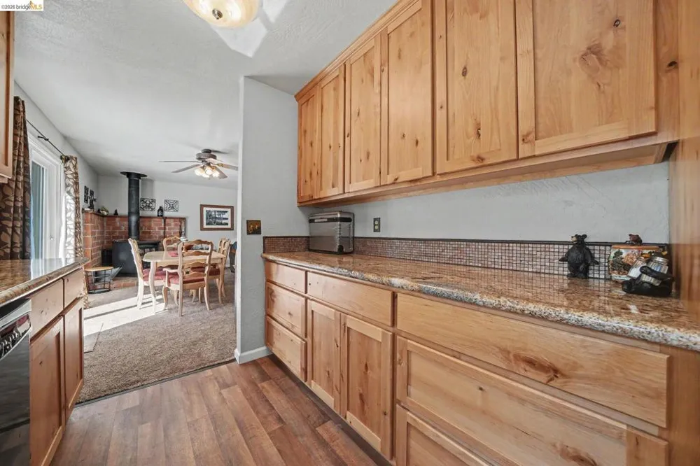718 Mauna Kea Dr Arnold, CA 95223