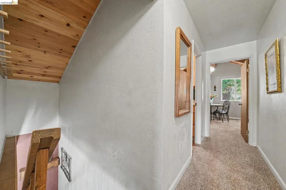 718 Mauna Kea Dr Arnold, CA 95223