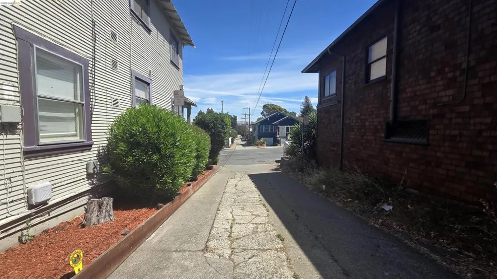 817 Alameda St Vallejo, CA 94590