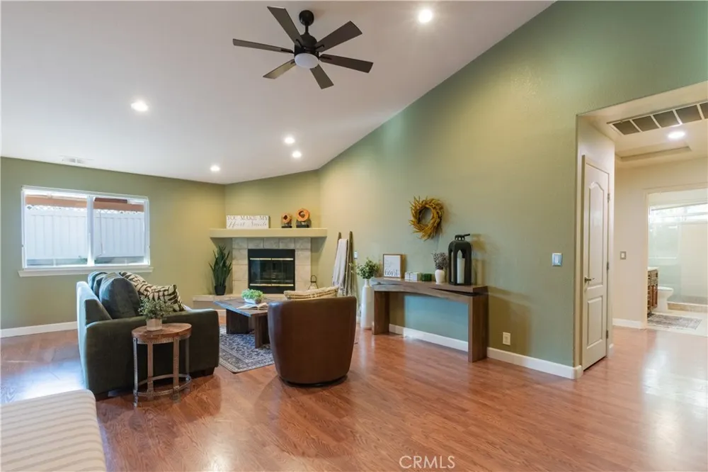 909 Saint Ann Paso Robles, CA 93446