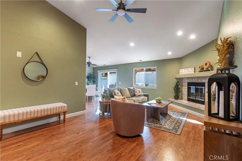 909 Saint Ann Paso Robles, CA 93446