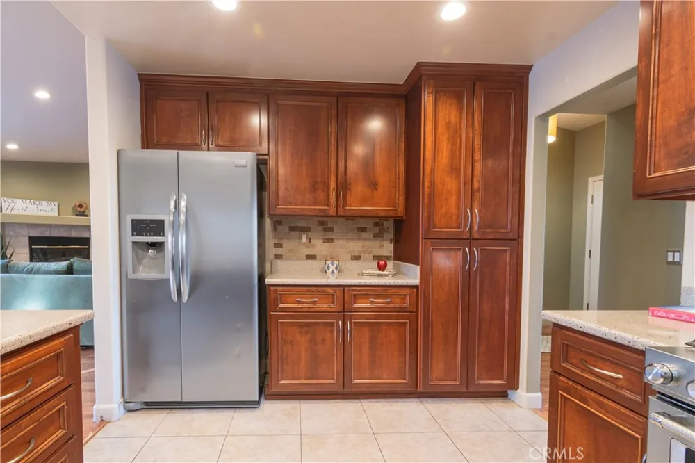 909 Saint Ann Paso Robles, CA 93446