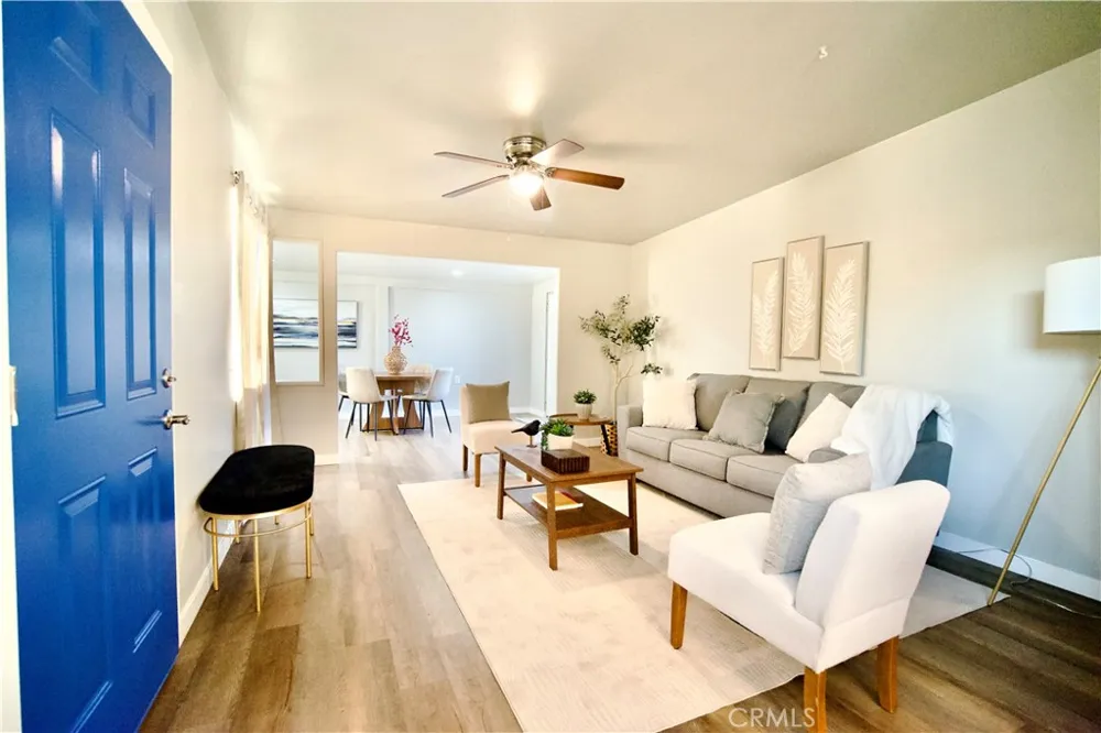 13425 Downey Ave Paramount, CA 90723
