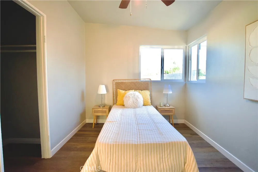 13425 Downey Ave Paramount, CA 90723