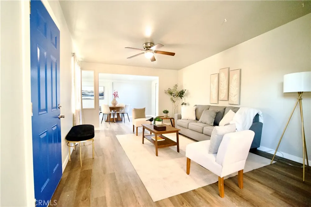 13425 Downey Ave Paramount, CA 90723