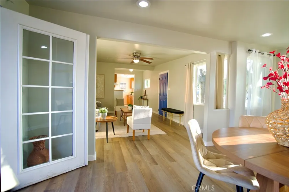 13425 Downey Ave Paramount, CA 90723