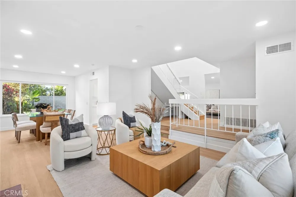 8715 Rogue River Avenue Fountain Valley, CA 92708