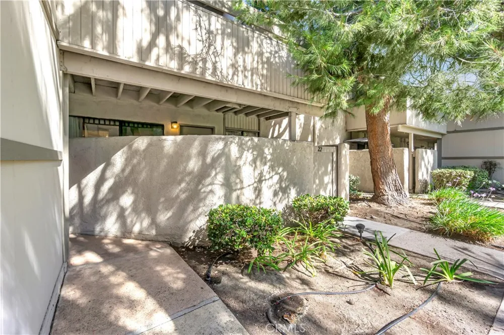 3054 Associated #22 Fullerton, CA 92835