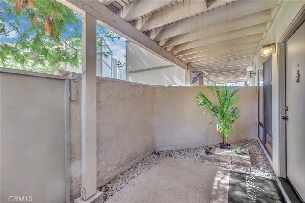 3054 Associated #22 Fullerton, CA 92835