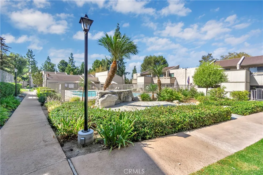 3054 Associated #22 Fullerton, CA 92835