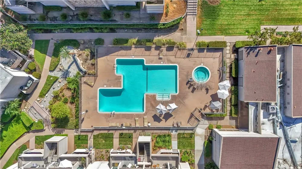 3054 Associated #22 Fullerton, CA 92835