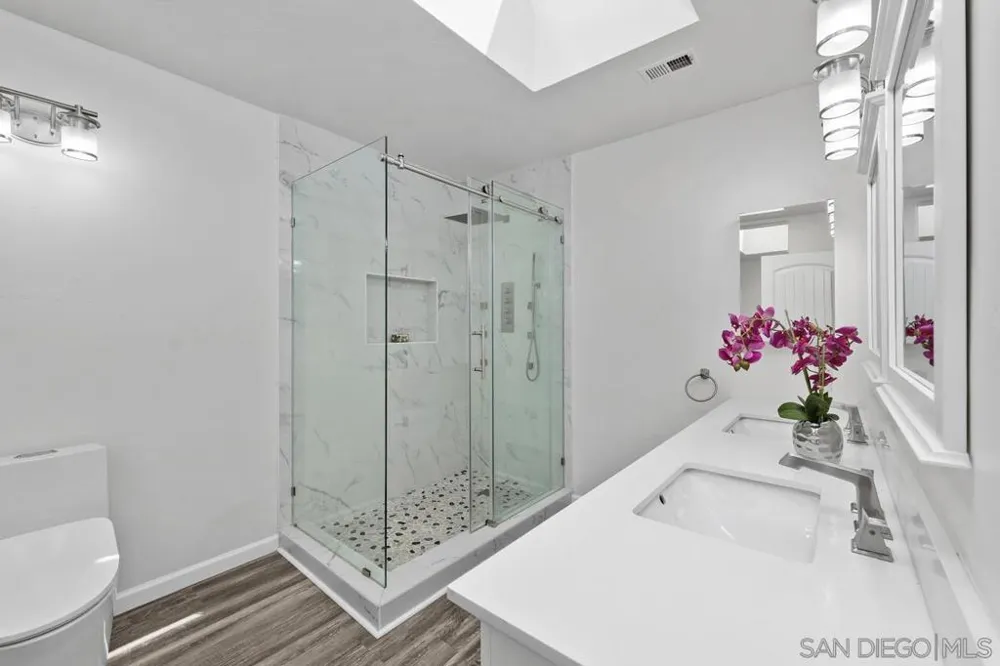 1081 Calle Mesita Bonita, CA 91902