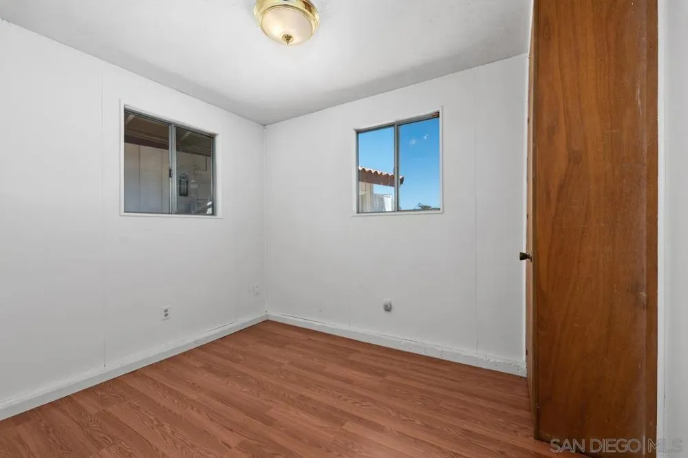 1081 Calle Mesita Bonita, CA 91902