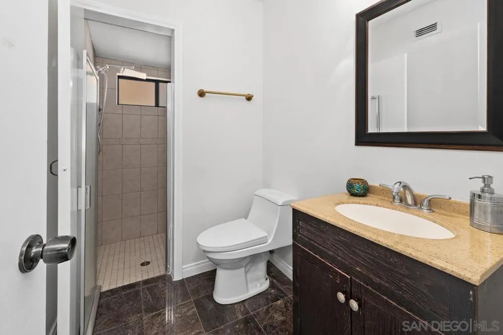 1081 Calle Mesita Bonita, CA 91902