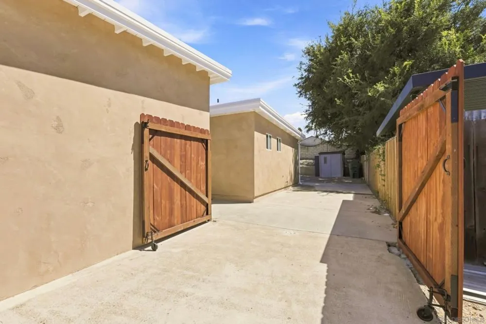 3955 Hope San Diego, CA 92115