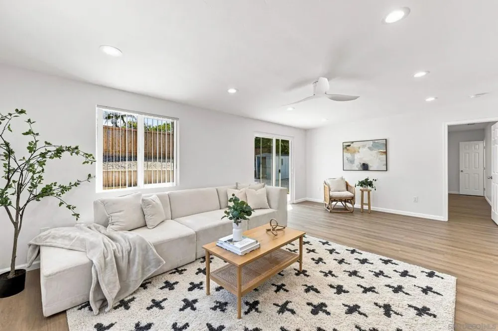 3955 Hope San Diego, CA 92115