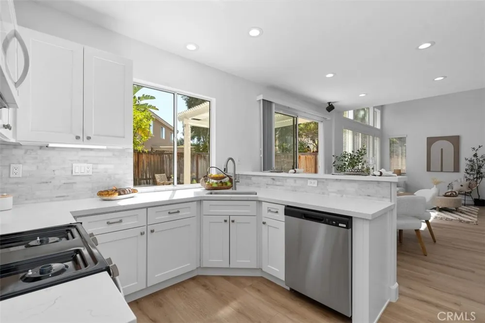 56 Acorn Ridge Rancho Santa Margarita, CA 92688