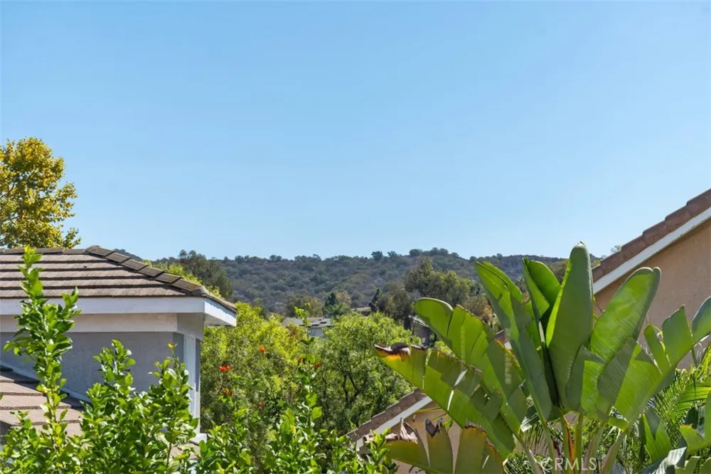 56 Acorn Ridge Rancho Santa Margarita, CA 92688
