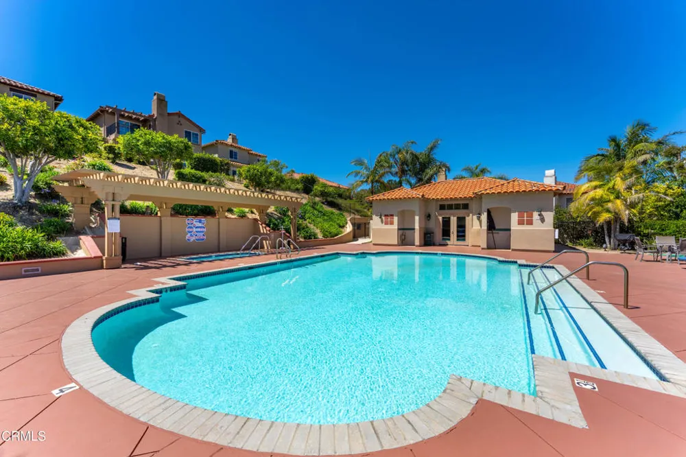 1022 Corte Augusta Camarillo, CA 93010