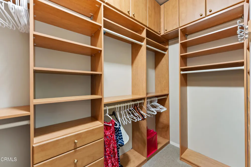 1022 Corte Augusta Camarillo, CA 93010