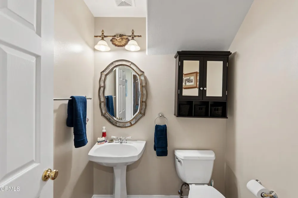 1022 Corte Augusta Camarillo, CA 93010
