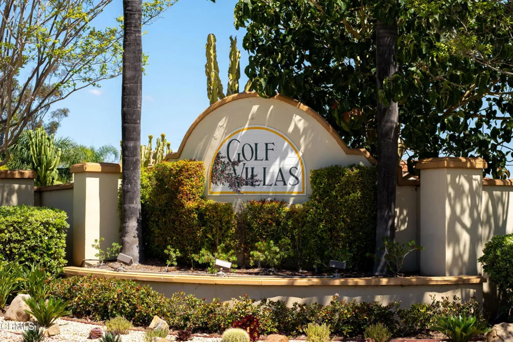 1022 Corte Augusta Camarillo, CA 93010